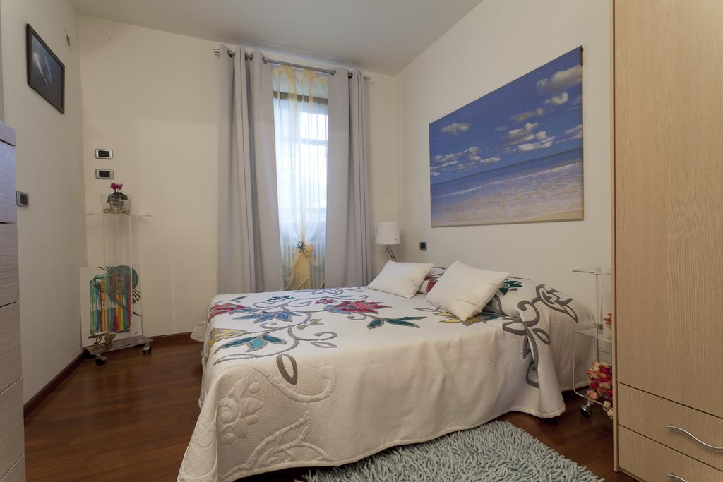 Villa Degli Ulivi B&B Finale Ligure Habitación foto